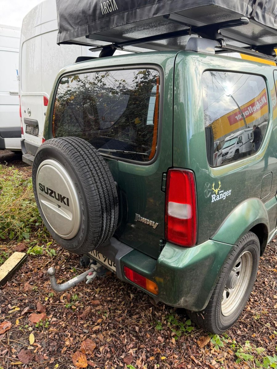 Fahrzeugfoto 04 – Ansicht eines zum Verkauf stehenden Kraftfahrzeugs