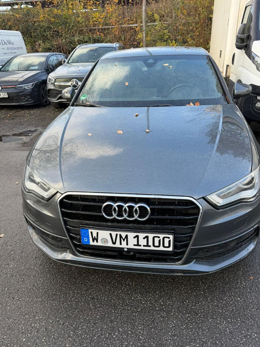 Fahrzeugfoto 10 – Ansicht eines zum Verkauf stehenden Kraftfahrzeugs